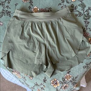 Fast and Free High Rise Shorts